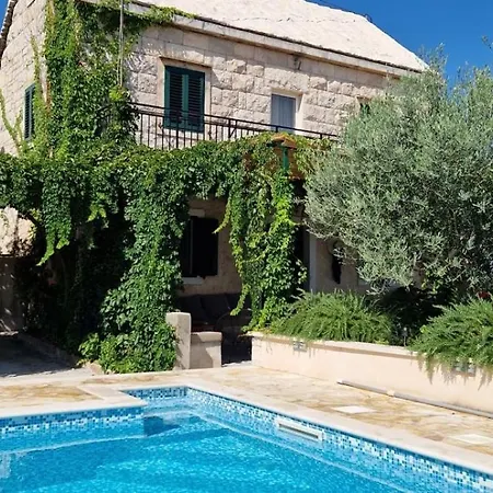 House With A Swimming Pool Selca, Brac - 22845 Holiday home *
