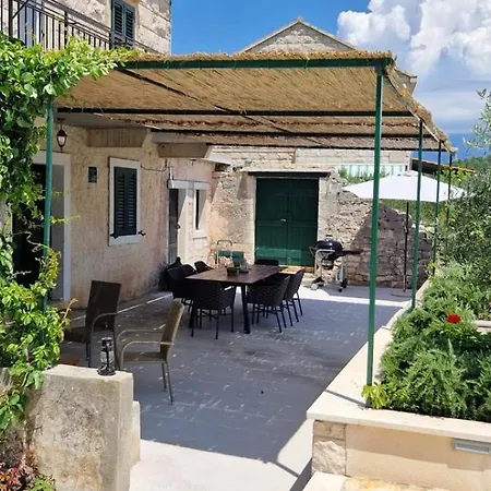 Vakantiehuis House With A Swimming Pool Selca, Brac - 22845 Selca (Brac)